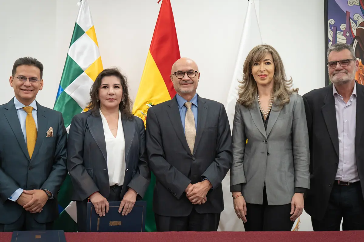 Autoridades de la Dirección de Comunicación