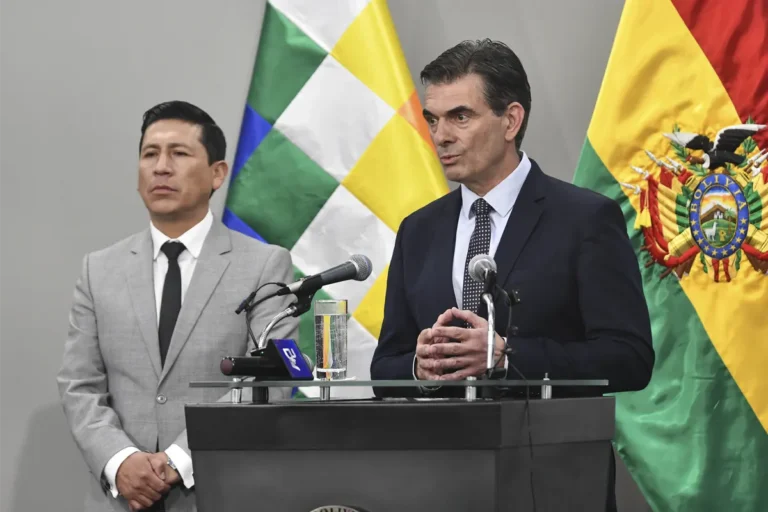 Paz minimiza declaraciones de Lara y las atribuye a “problemas familiares”