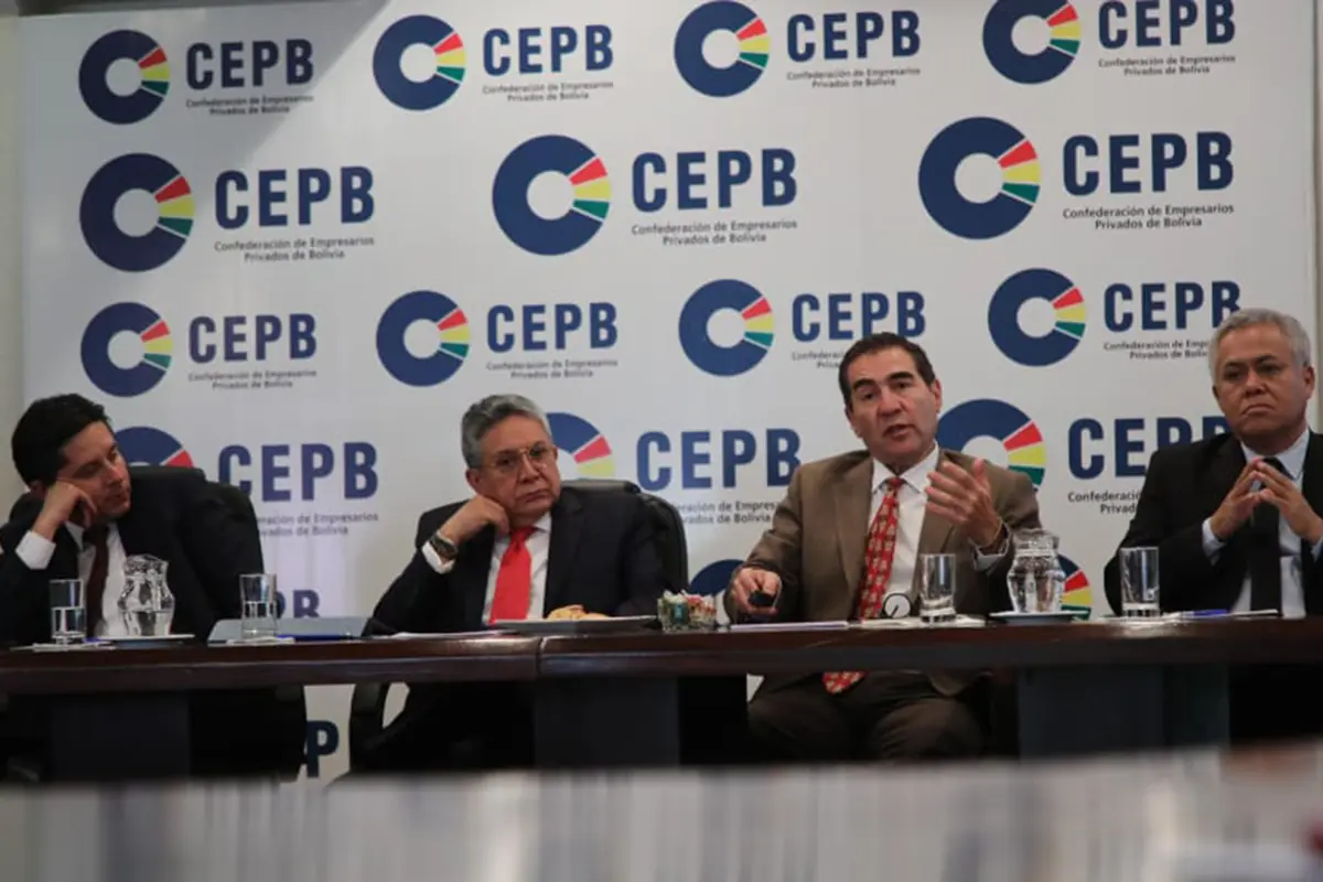 CEPB y gobierno