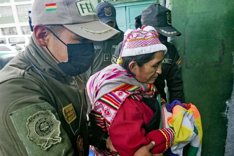 Anuncian demanda penal contra Arce por el caso Fondo Indígena