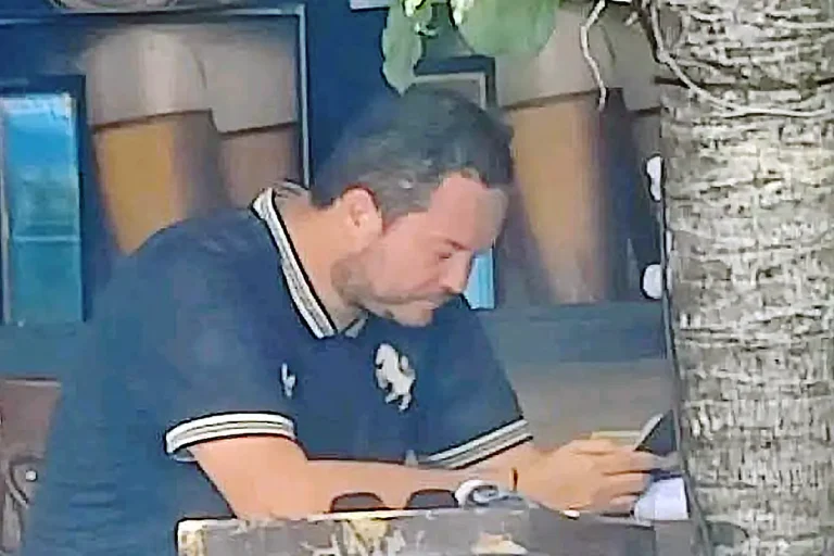 Gobierno confirma fuga del expresidente de YPFB, Armin Dorgathen