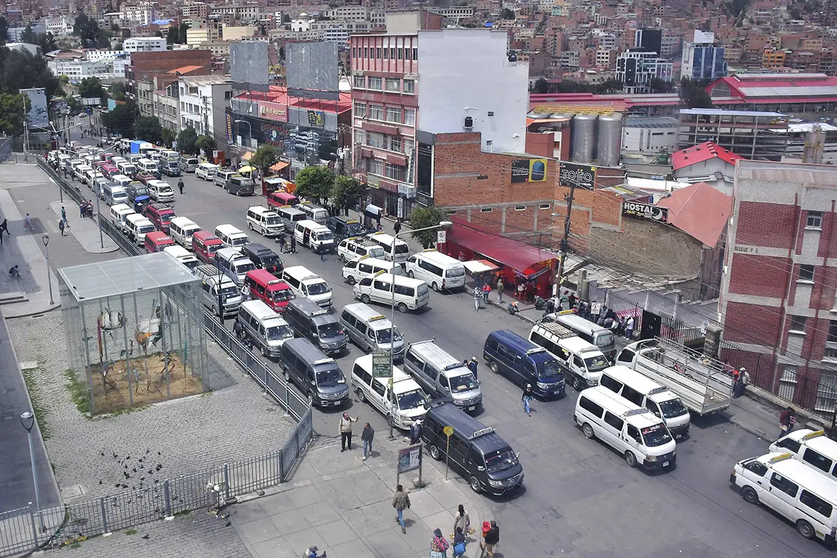 Paro de transporte en La Paz