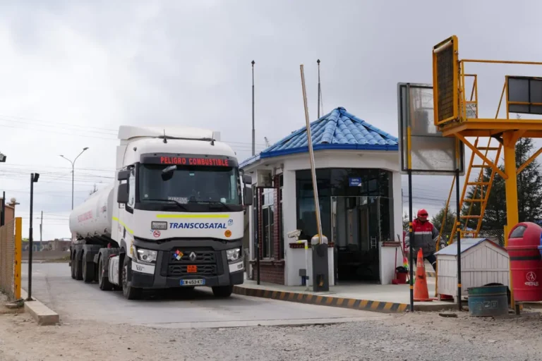 Cisterna de combustible