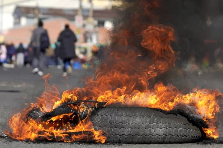 La COB exige la abrogación total del DS 5503 y niega preacuerdo con el Gobierno