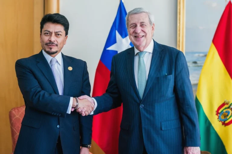Bolivia y Chile reanudan agenda bilateral después de 48 años