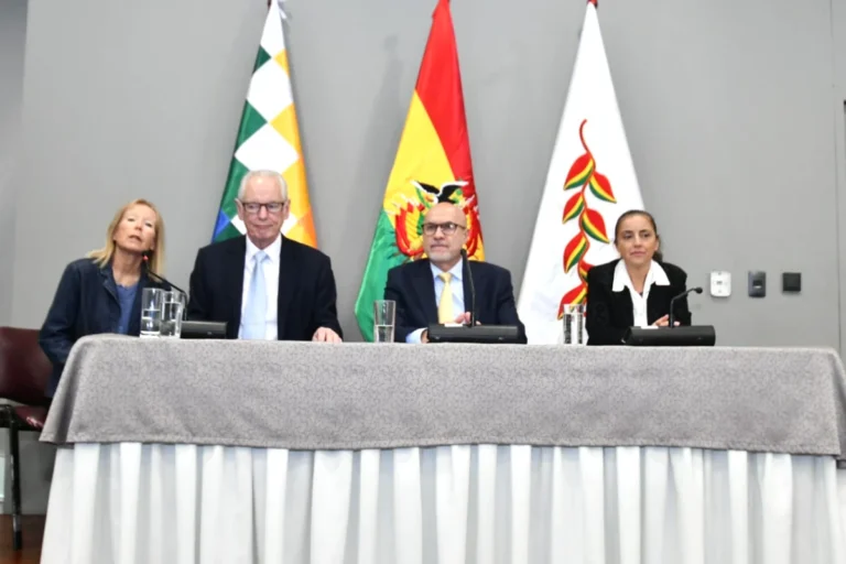 Gobierno activa el CENGOB, su plataforma para ordenar sus prioridades y recortar la burocracia 