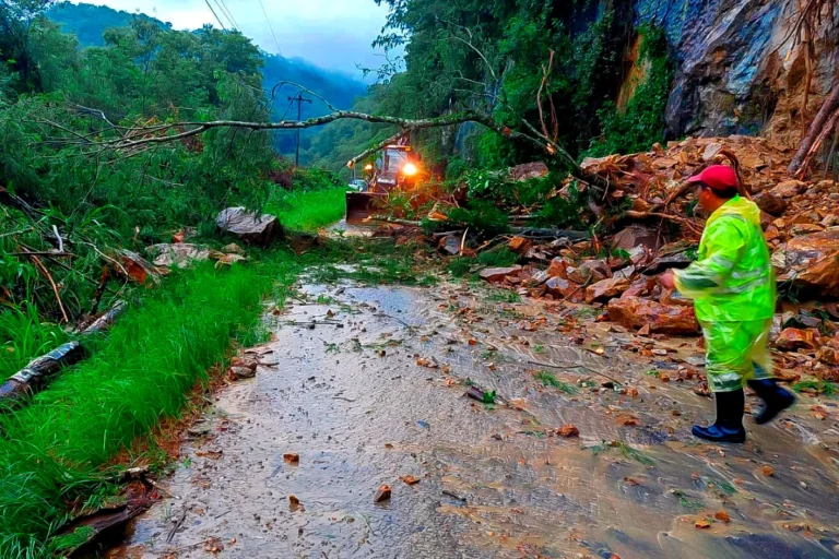 Restablecen el tránsito en la ruta Yacuiba – Villamontes, afectada por fuertes lluvias