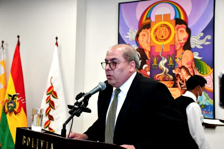 Posesionan a Hormando Vaca Díez Jiménez como viceministro de Tierras