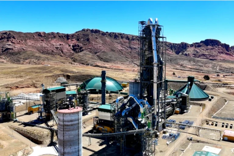 Denuncian malversación de recursos del Finpro en planta de cemento Ecebol