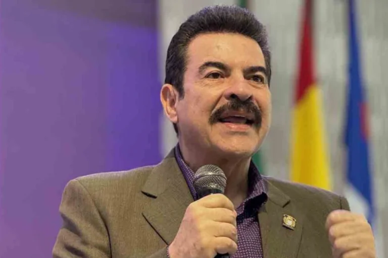 TED de Cochabamba admite demanda de inhabilitación contra Manfred Reyes Villa