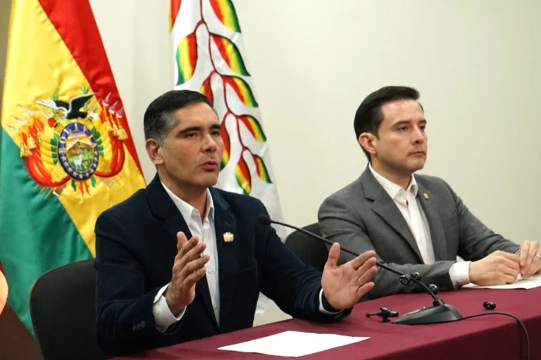 El Gobierno libera la exportación de soya y mantiene el precio del aceite en Bs 18,50