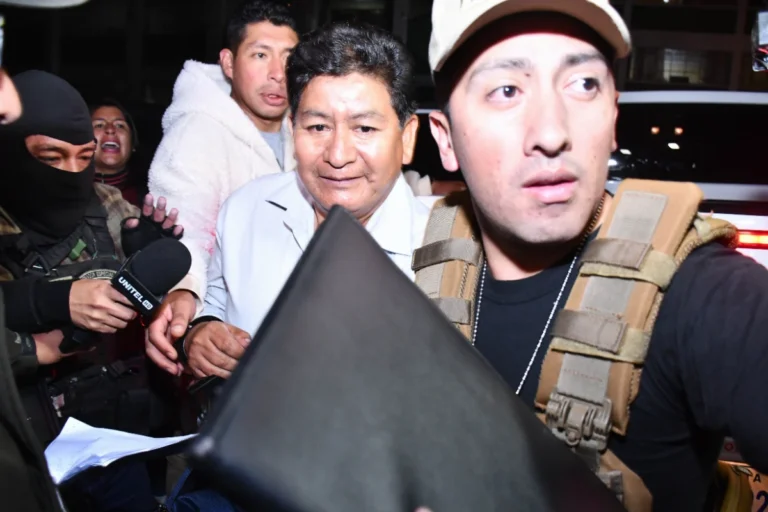 Imputan a Edgar Montaño por tres delitos y piden para él seis meses de cárcel