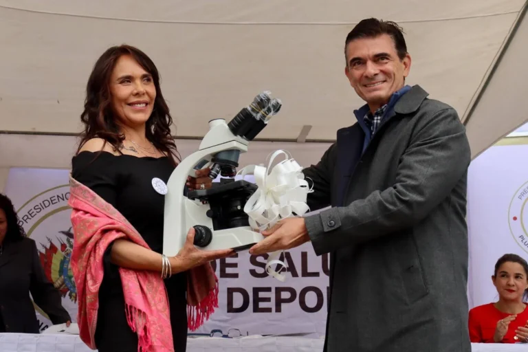 Paz defiende la deuda externa para reactivar la economía y fortalecer la salud