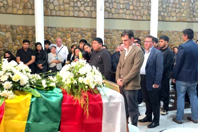 Paz despide a Mauricio Aramayo, su colaborador más cercano y amigo personal