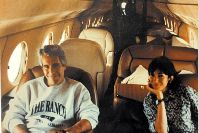 Jeffrey Epstein y Ghislaine Maxwell