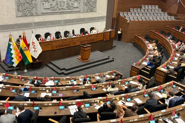 Cerca de 800 exautoridades quedarán afectadas por la extensión de arraigo a seis meses