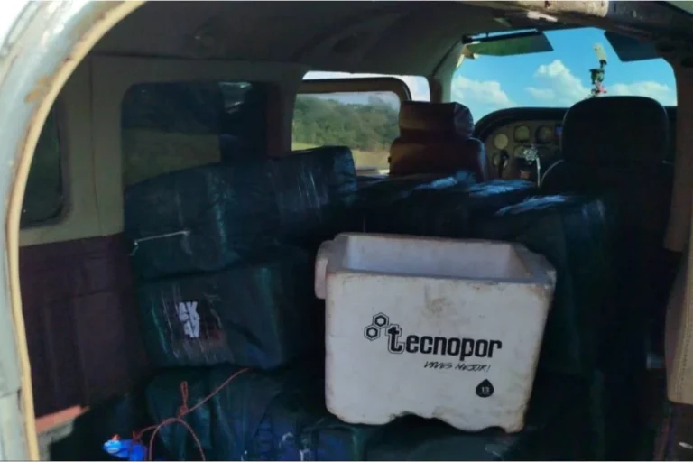 Radar, Super Tucano y presión aérea: así fue la intercepción del narcovuelo CP-298