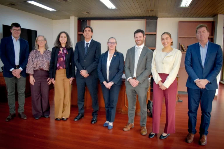 Zamora aborda agenda de cooperación e inversión con delegación de EEUU