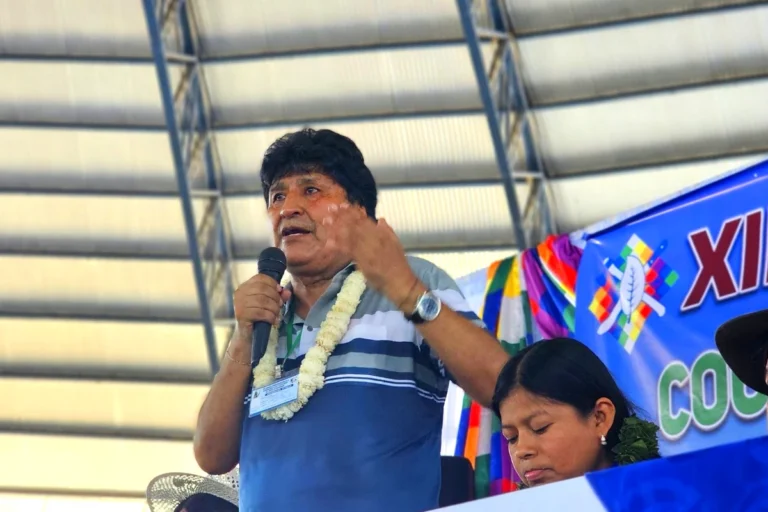 Evistas confirman reaparición pública de Evo y advierten movilizaciones si es aprehendido