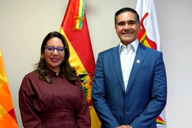 Bolivia y El Salvador avanzan en agenda para exportar carne y genética bovina