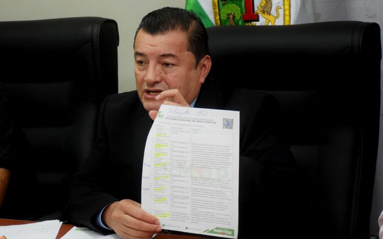 Jhonny no descarta candidatura y atribuye a ‘afanes políticos’ denuncia por pavimento no ejecutado