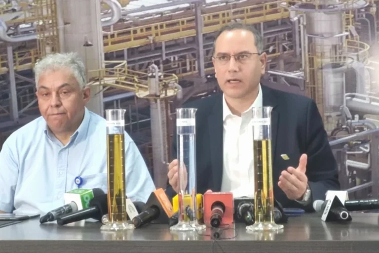 YPFB despide a 360 funcionarios e investiga sabotaje por la gasolina desestabilizada