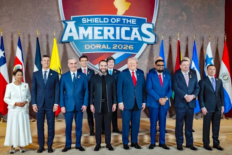 Escudo de la Américas