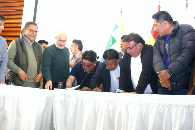 El Gobierno y los choferes llegan a un acuerdo y se levantan las protestas