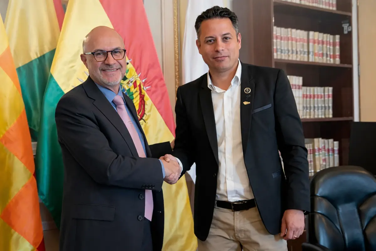 Fernando Luo y Edman Lara