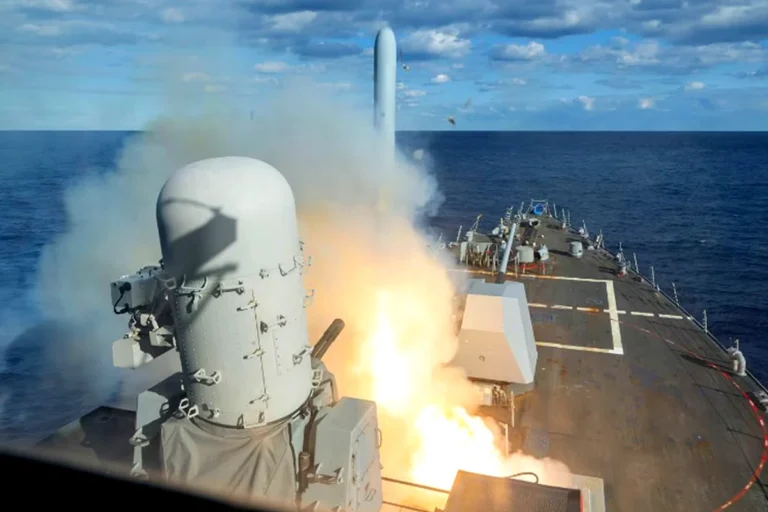 Conflicto entre EEUU e Irán: 40 años de rivalidad y una escalada con riesgo de prolongarse