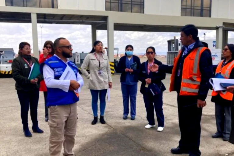 OPS respalda gestión sanitaria del Aeropuerto de El Alto mientras crece presión política para su traslado