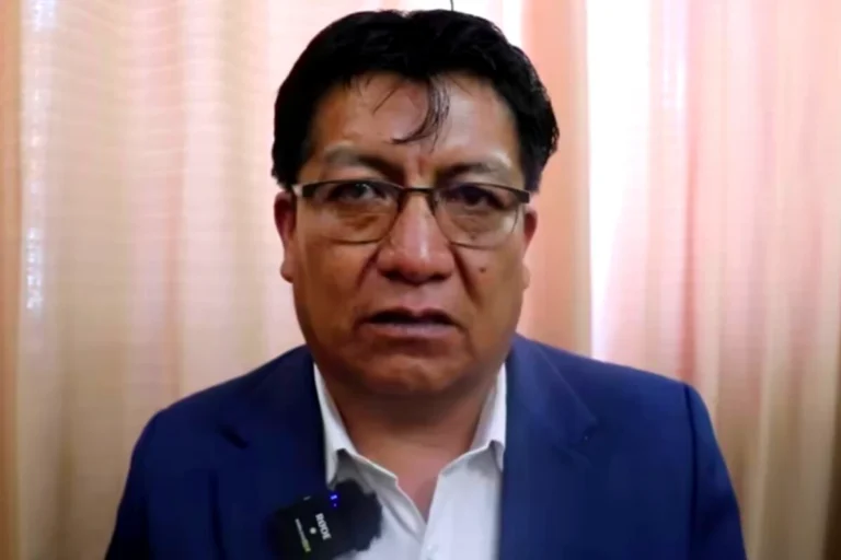 Potosí cambia de alcalde por cuarta vez en menos de un mes