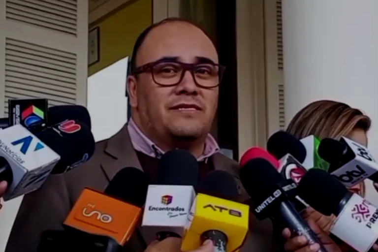 19 debates medirán a candidatos a gobernaciones y alcaldías en la recta final de la campaña subnacional