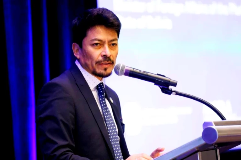 Bolivia busca acuerdo comercial con EEUU para reactivar industria y abrir mercado