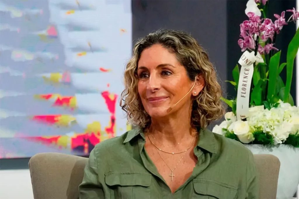 Maria Elena Urquidi, Primera Dama.