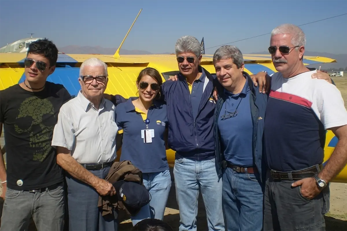 Luis, Alberto, Thais, Luis, Carlos y Gonzalo Moyano.