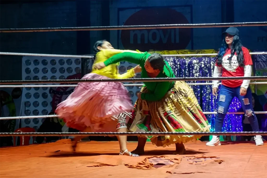 Cholitas luchadoras