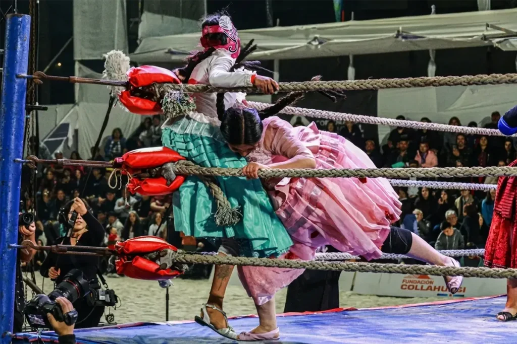 Cholitas luchadoras