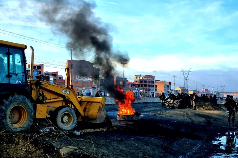 El alto costo del corredor humanitario: violencia, destrozos y una crisis sin resolver
