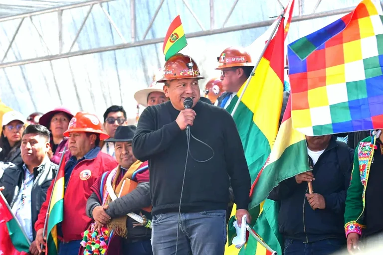 COB activa el paro indefinido y pone al país al borde de una escalada social