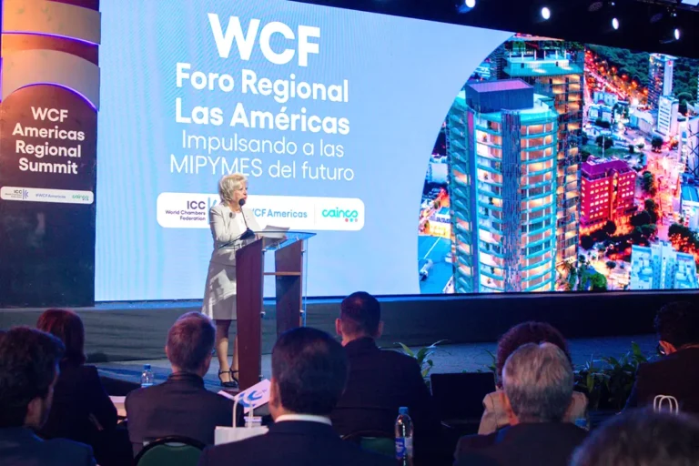 WCF
