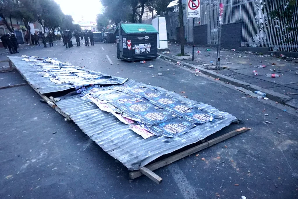 Violenta jornada de violencia en La Paz: el Gobierno llama a Gran Encuentro