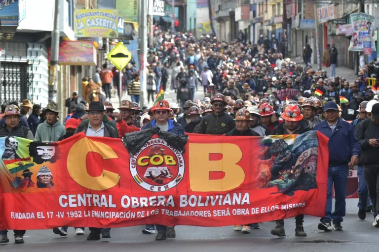 Respuesta a la COB: El Gobierno descarta privatizaciones y ratifica el 50/50
