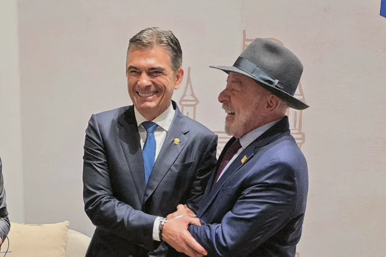 Bolivia avanza en acuerdos de energía y comercio en el Mercosur