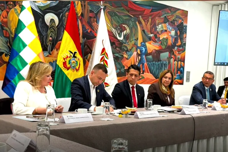 Ejecutivo, Judicial y Legislativo alcanzan primer acuerdo para financiar la justicia con depósitos judiciales no reclamados