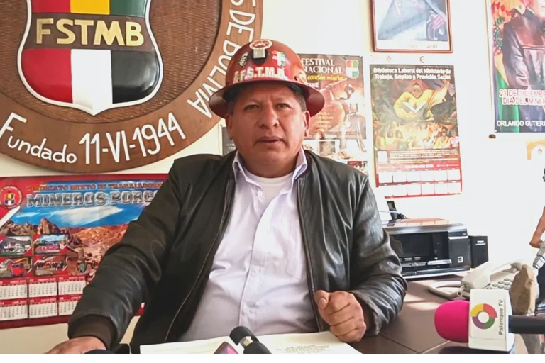 FSTMB pierde Bs 300.000 en cuotas, pero el Estado paga Bs 11,9 millones a sus dirigentes