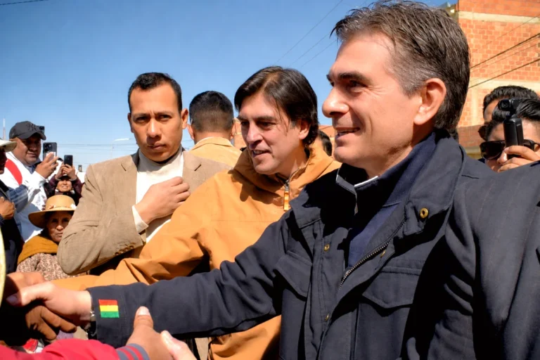 Bolivia y Mato Grosso impulsan un nuevo corredor comercial con carretera y vuelos directos