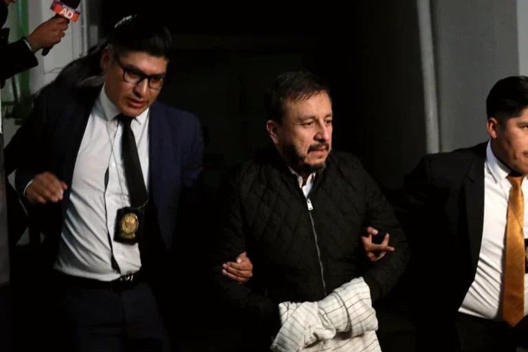La Fiscalía imputa a Medinaceli por dos delitos y pide enviarlo a San Pedro