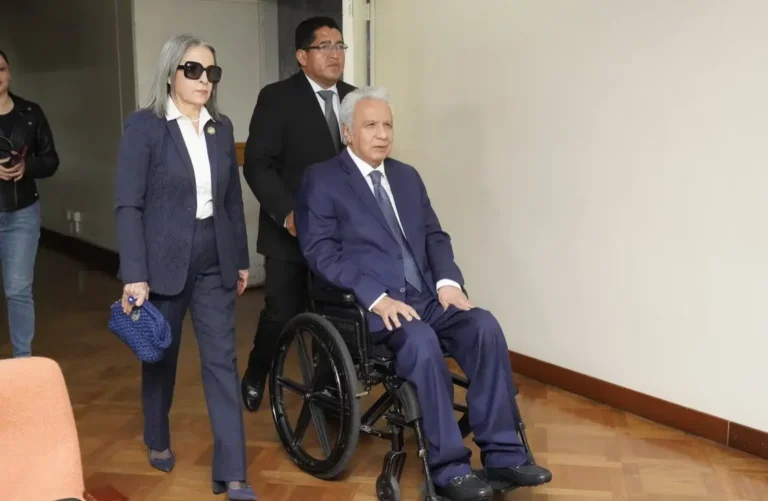 Tribunal de Ecuador halla culpable a Lenín Moreno por cohecho