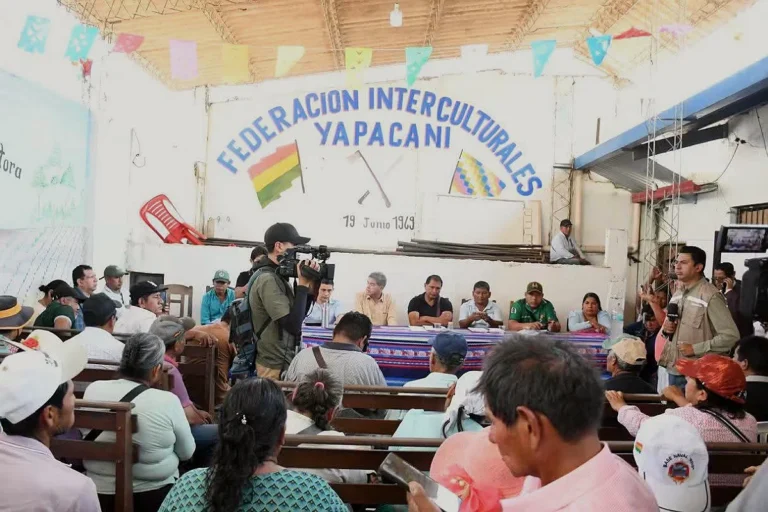 Yapacaní da 48 horas para abrogar el DS 5676 y el Gobierno ofrece surtidores móviles